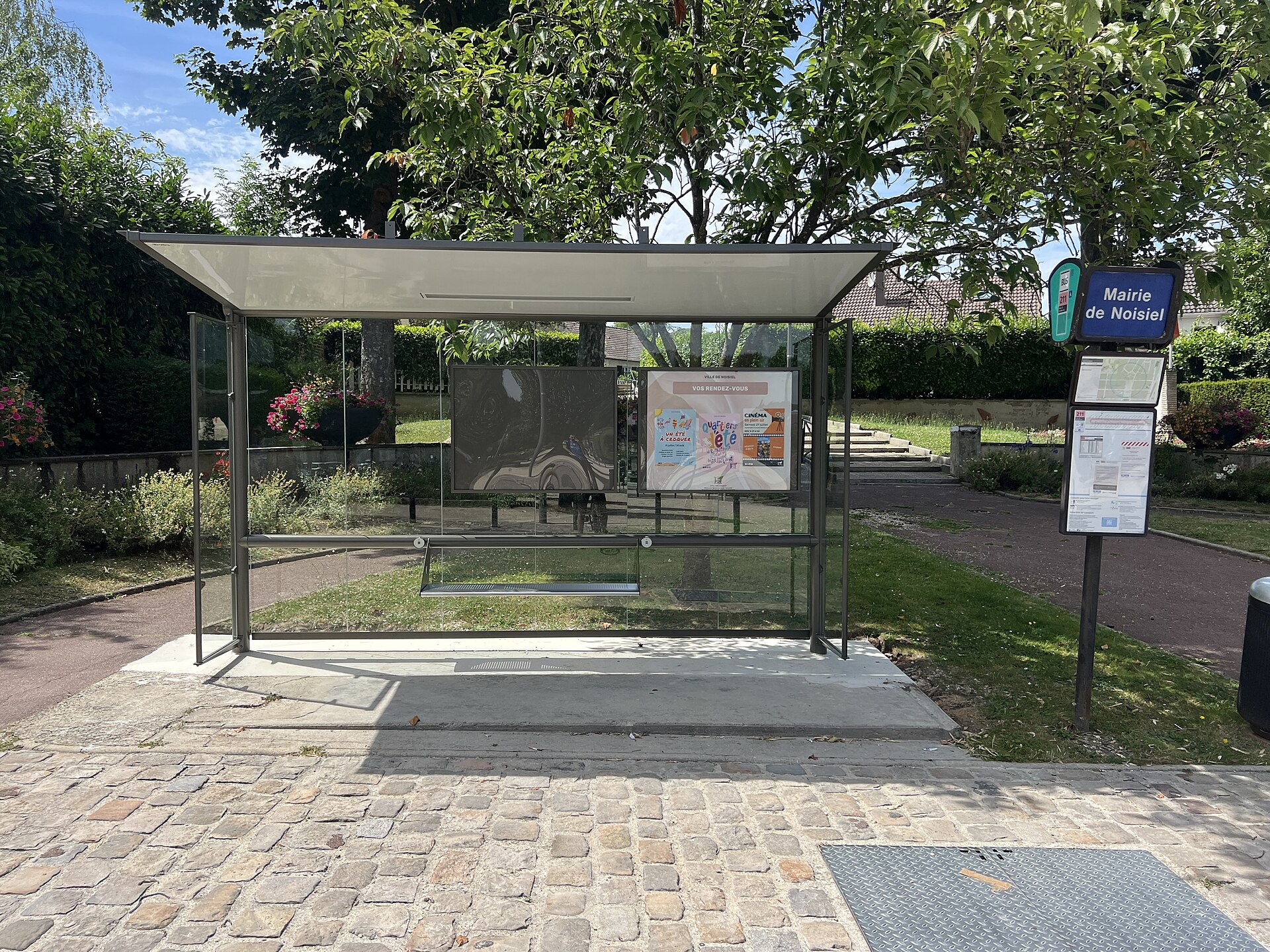Location de benne à Noisiel